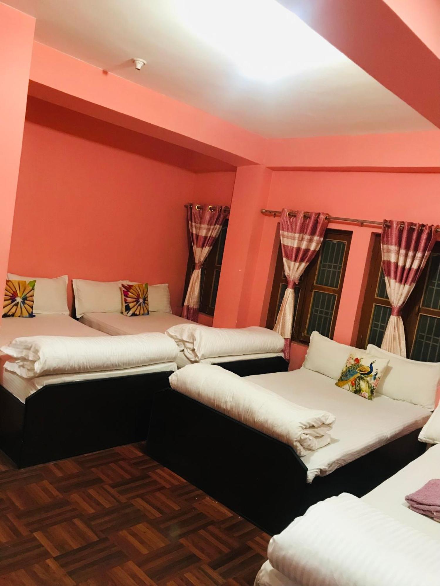 Shristi Hotel & Lodge Bandipur Eksteriør bilde